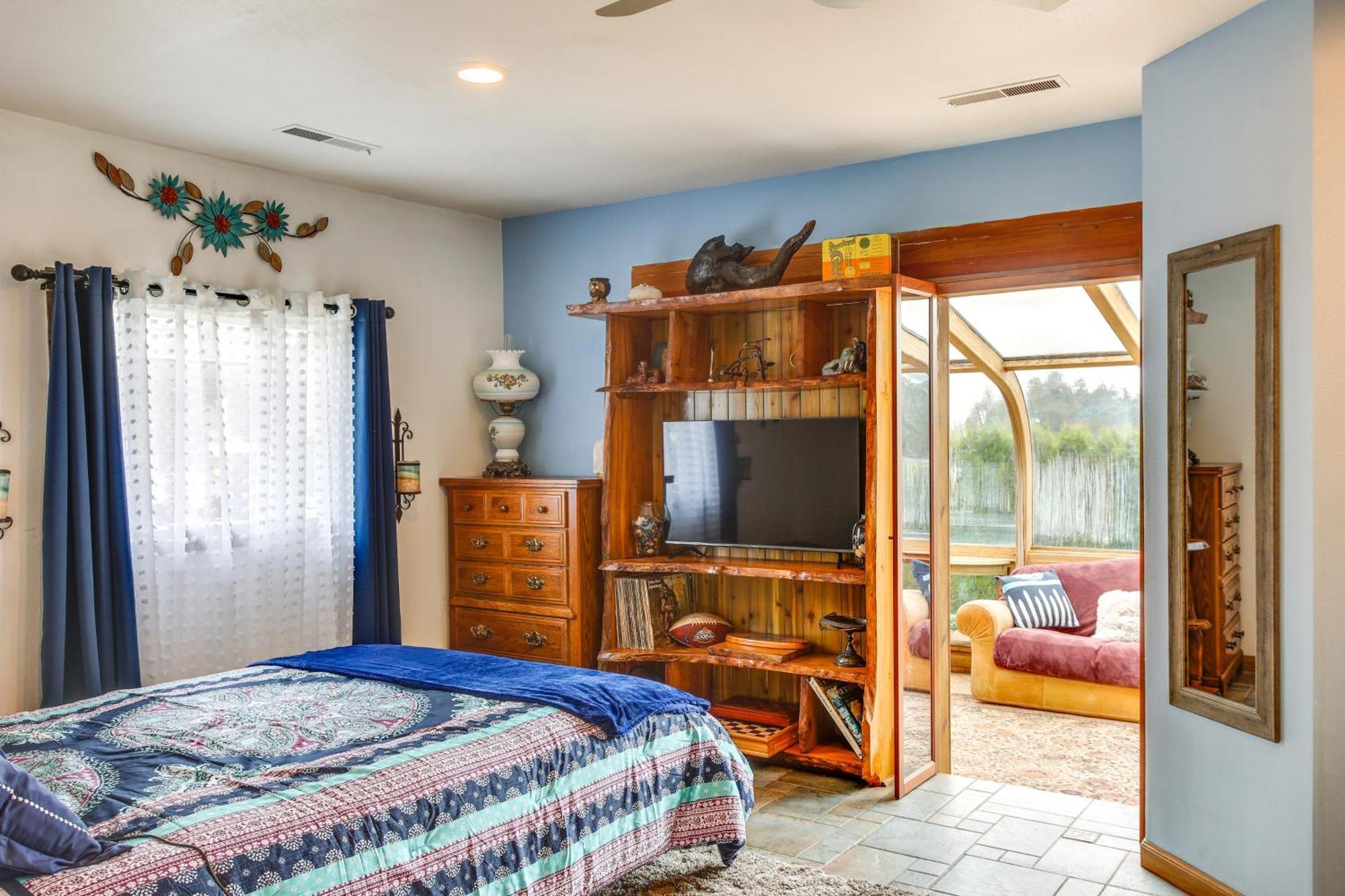 Tacoma Home On Steilacoom Lake With Dock! Extérieur photo
