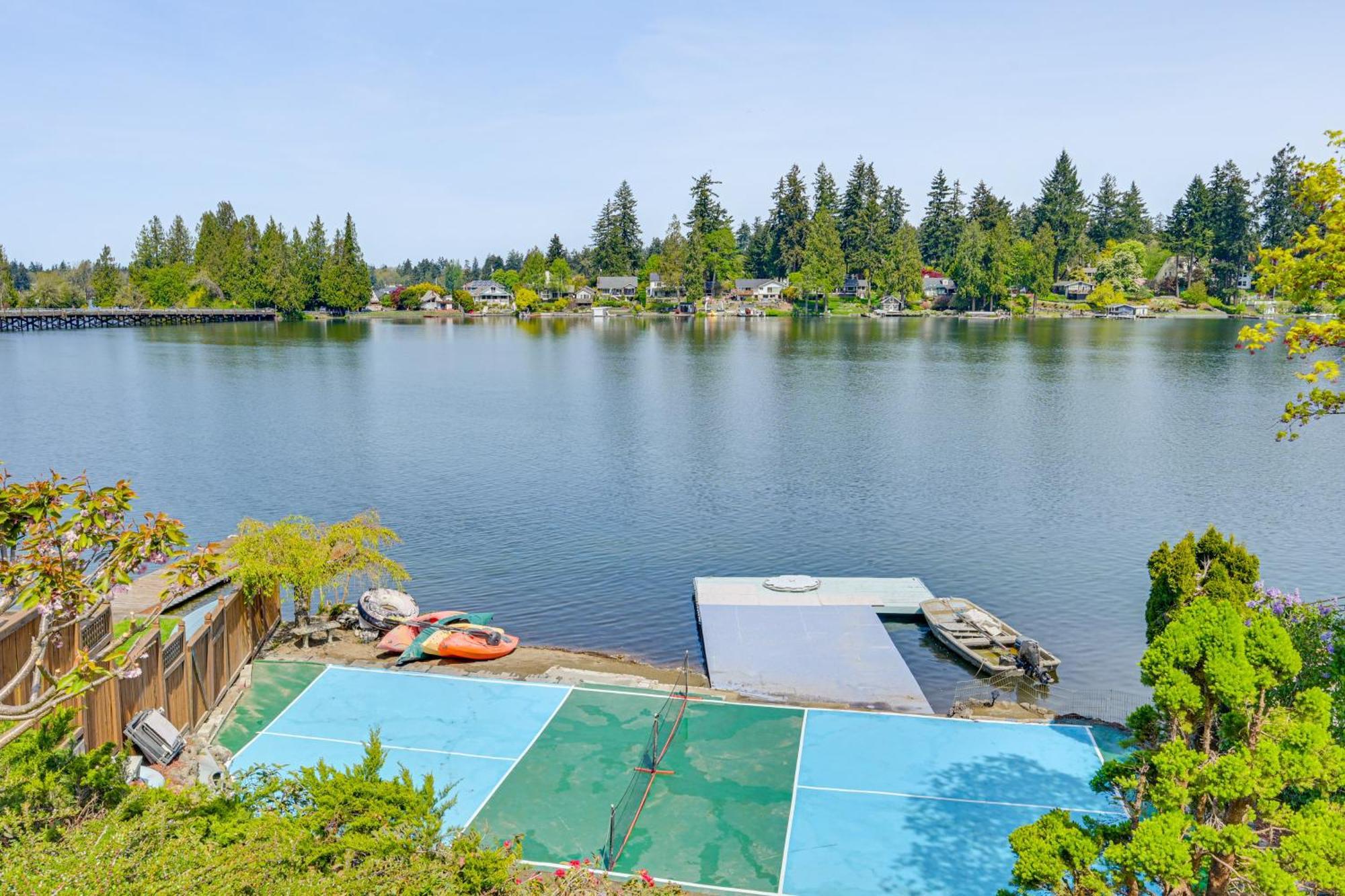 Tacoma Home On Steilacoom Lake With Dock! Extérieur photo
